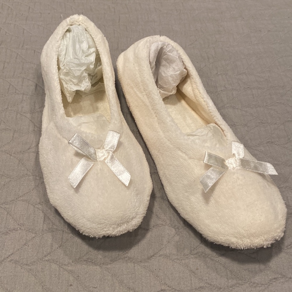 Black and Cream Ballet Slipper Lot - Picture 5 of 8